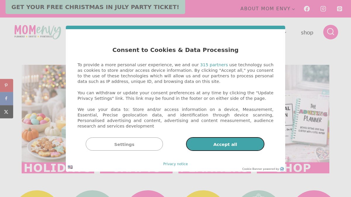 Screenshot of momenvy.co interface