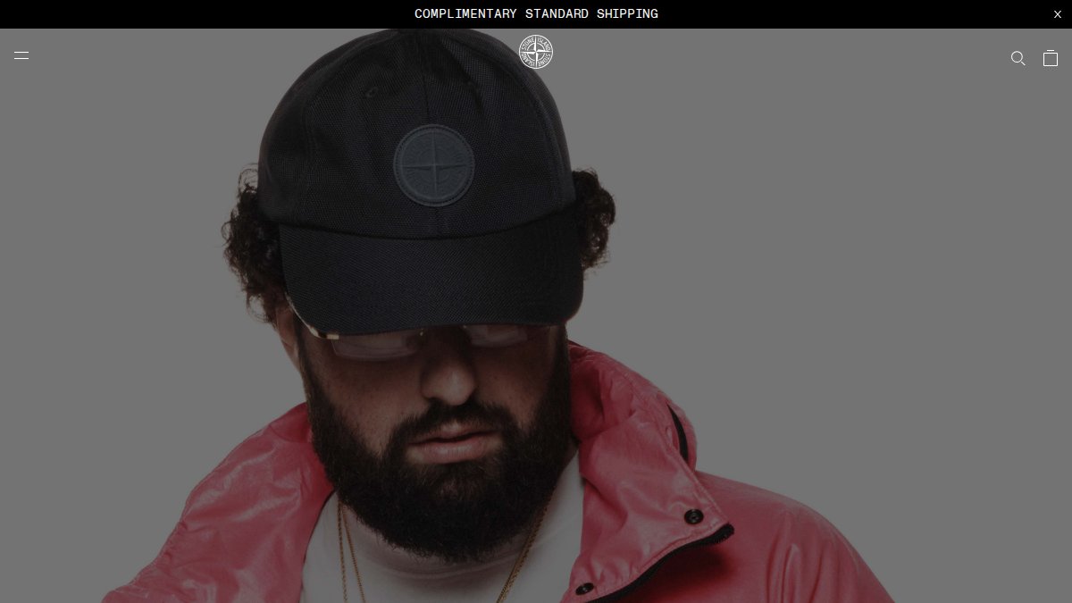 Screenshot of stoneisland.com interface